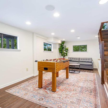 Amazing Views, Hot Tub, Fire Pit, Deck & Fireplace Inwood Exteriér fotografie