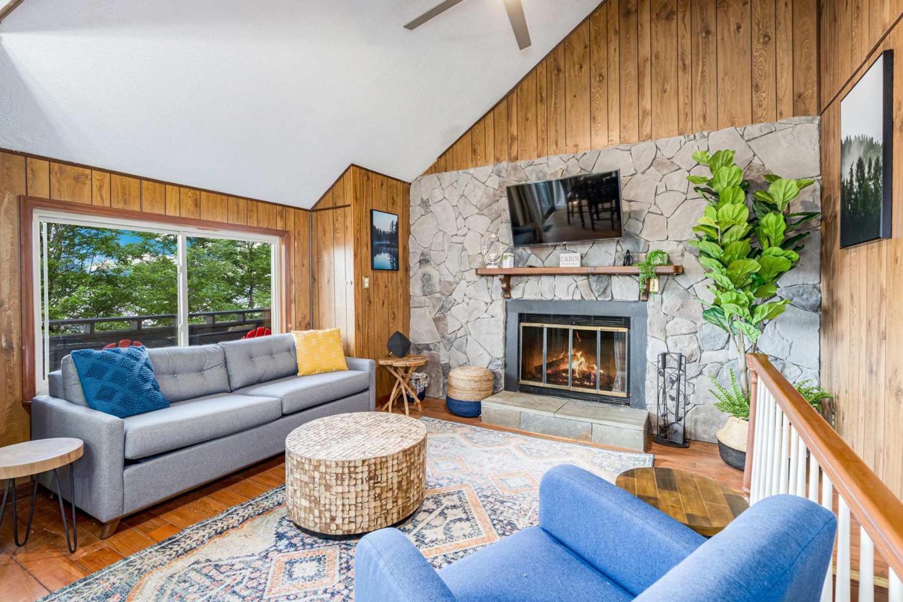 Amazing Views, Hot Tub, Fire Pit, Deck & Fireplace Inwood Exteriér fotografie